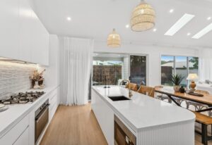 37 Bloomfield, Long Jetty Photo 17